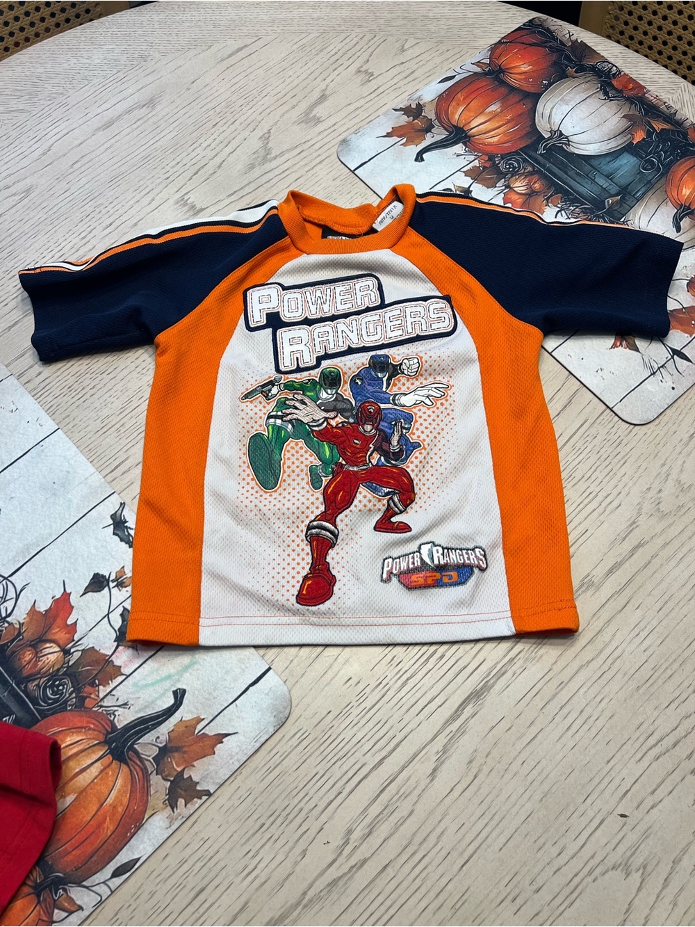 Vtg 2005 Kids Power Rangers T-Shirt Sz 5T Embrodery Front